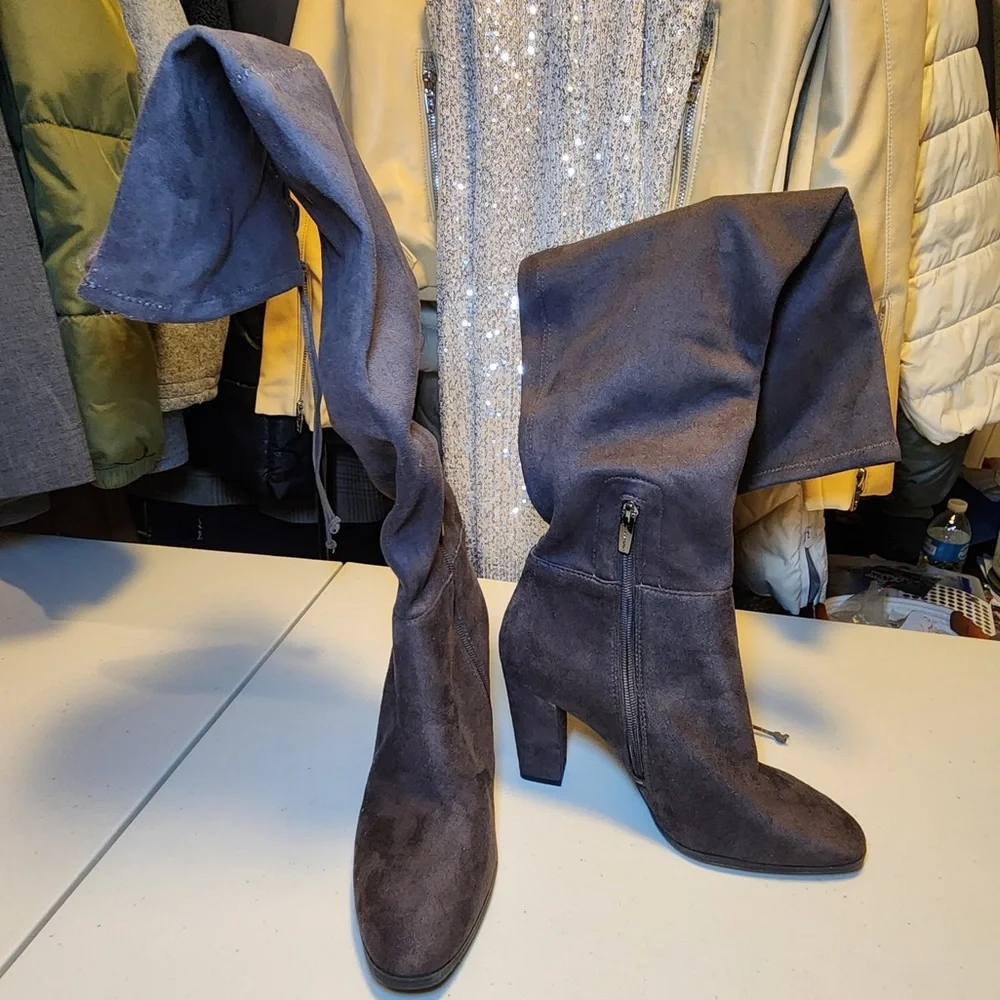 New Vince Camuto Women’s Tapley Microsuede Over the Knee High Heel Boots‎
